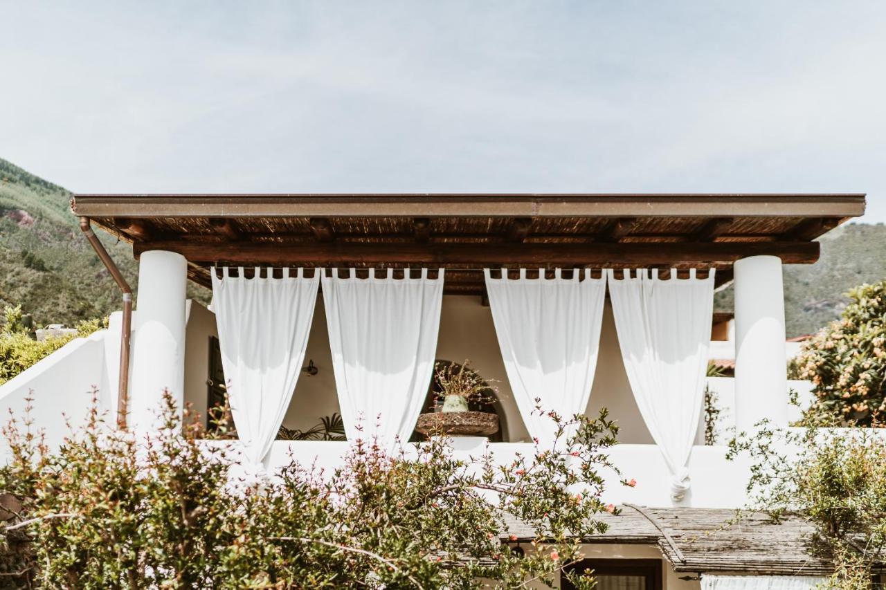 Boutique Hotel I Cinque Balconi Santa Marina Salina Exterior photo