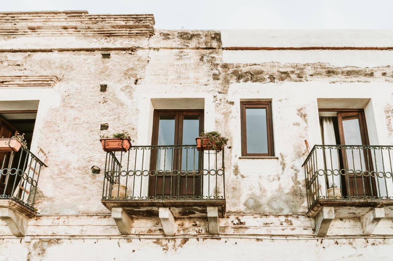 Boutique Hotel I Cinque Balconi Santa Marina Salina Exterior photo